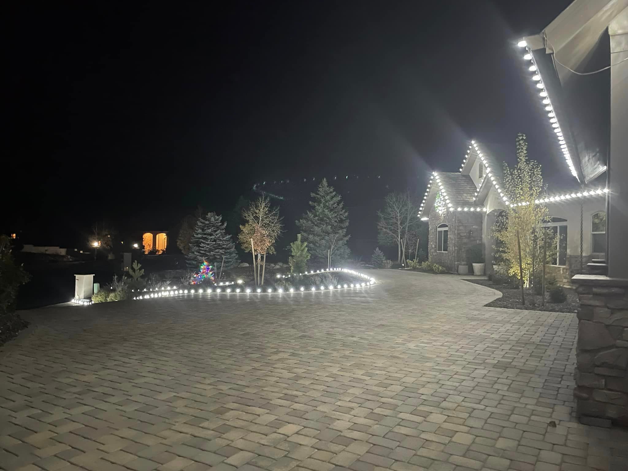 Holiday lighting installation 16 in the Prescott, AZ area